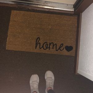 Meet your Posher, Haley